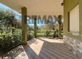 Portico - Villa via Terre Bianche
 
12, Trabia - photo 2