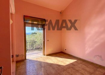 Stanza vuota - Villa via Terre Bianche
 
12, Trabia - photo 5