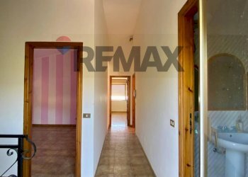 Hall / corridoio - Villa via Terre Bianche
 
12, Trabia - photo 28