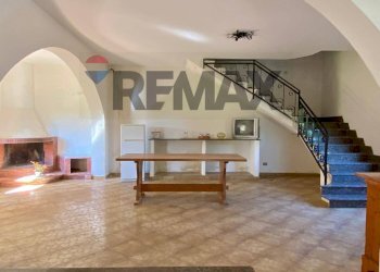 Scale - Villa via Terre Bianche
 
12, Trabia - photo 44