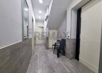 Hall / corridoio - Trilocale Vico Orefice
 
16, Melito di Napoli - foto 9