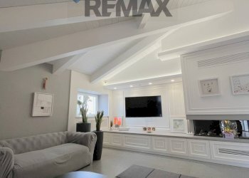 Soggiorno - Apartment Corso Giuseppe Garibaldi
 
67, Afragola - photo 7