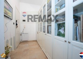 Hall / corridoio - Appartamento via Capri
 
93, Genova - foto 3