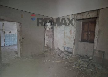 Stanza vuota - Casa indipendente Via Sant'elena
 
36, Catania - foto 9