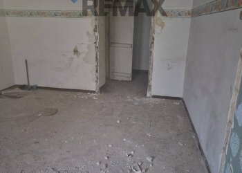 Stanza vuota - Casa indipendente Via Sant'elena
 
36, Catania - foto 11