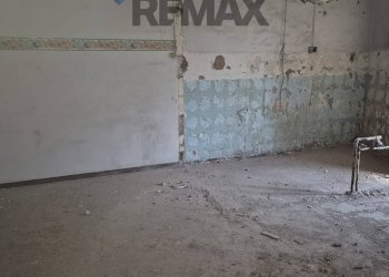 Stanza vuota - Casa indipendente Via Sant'elena
 
36, Catania - foto 14