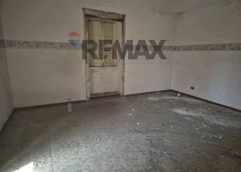 Stanza vuota - Casa indipendente Via Sant'elena
 
36, Catania - foto 15