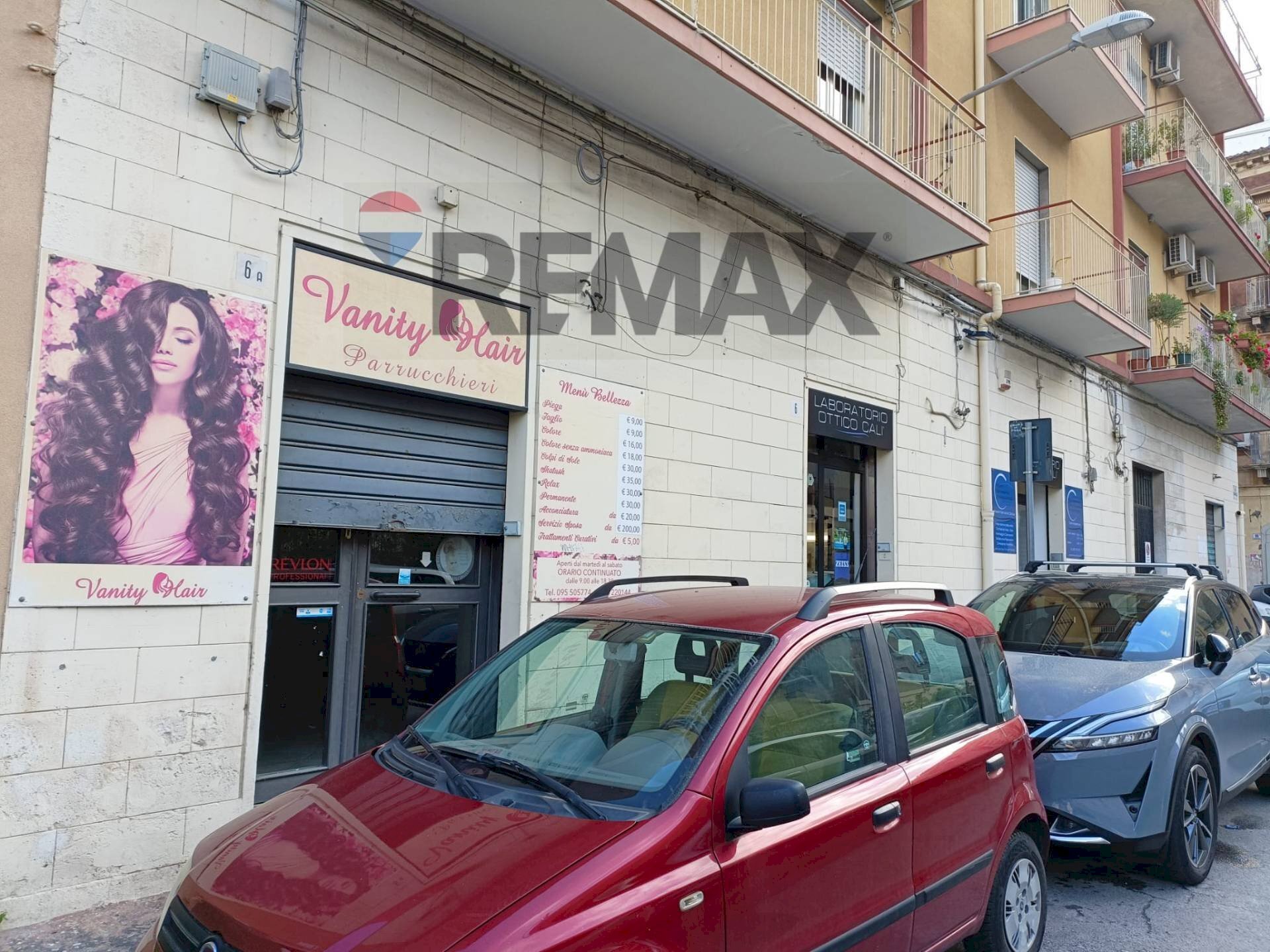 Edificio all\'aperto - Negozio Via Signorelli
 
6, Catania - foto 1