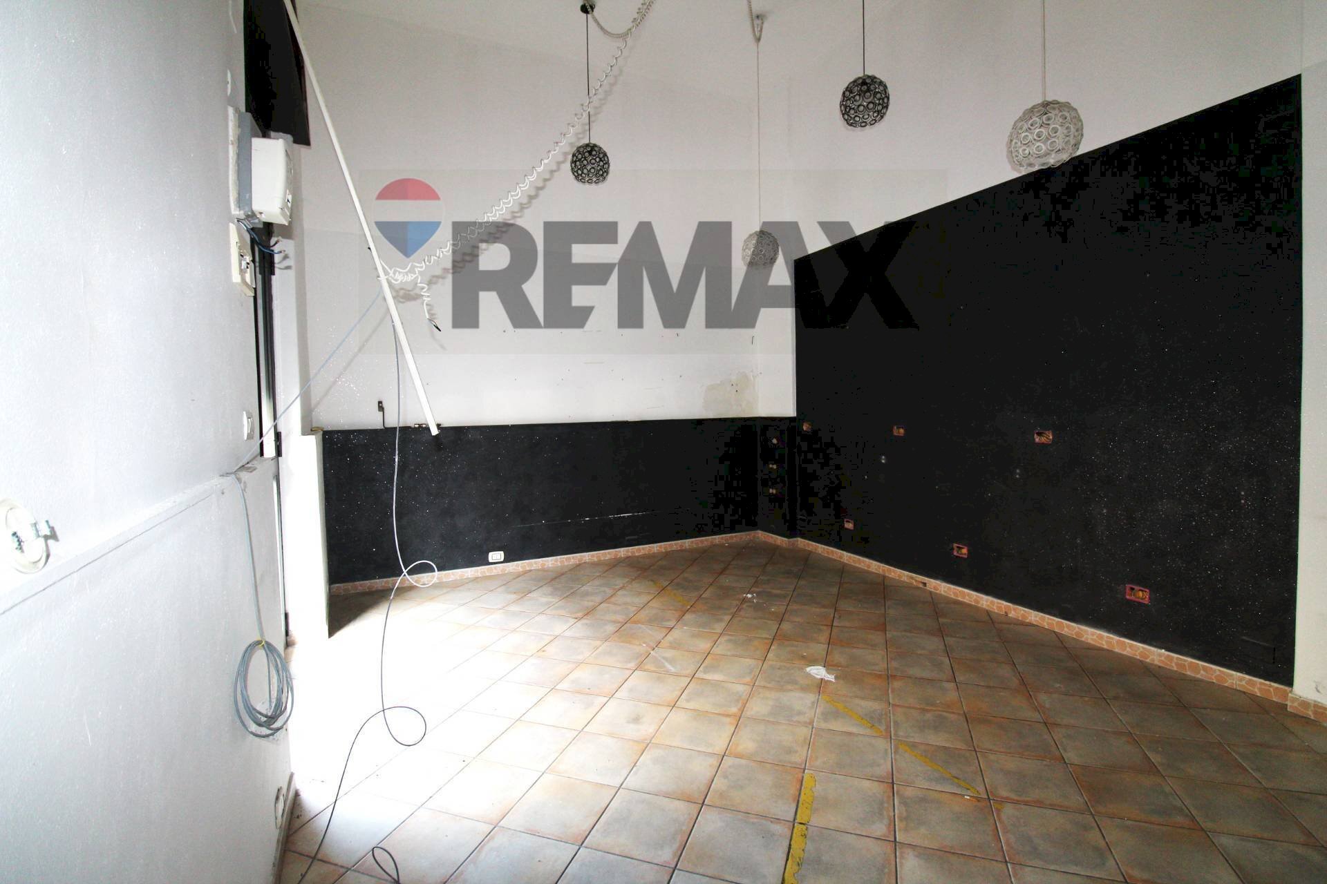 Terrazza - Negozio Via Signorelli
 
6, Catania - foto 2