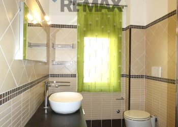 Bagno - Appartamento Via Pittore Nunzio Ferrara
 
13, Misterbianco - foto 19