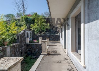 Terrazza - Villa corso cristoforo colombo
 
sn, Trecastagni - foto 6