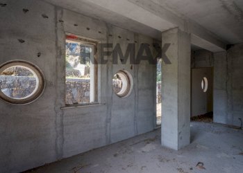 Edificio all\'aperto - Villa corso cristoforo colombo
 
sn, Trecastagni - foto 10