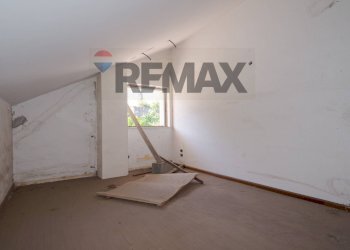 Stanza vuota - Villa corso cristoforo colombo
 
sn, Trecastagni - foto 29