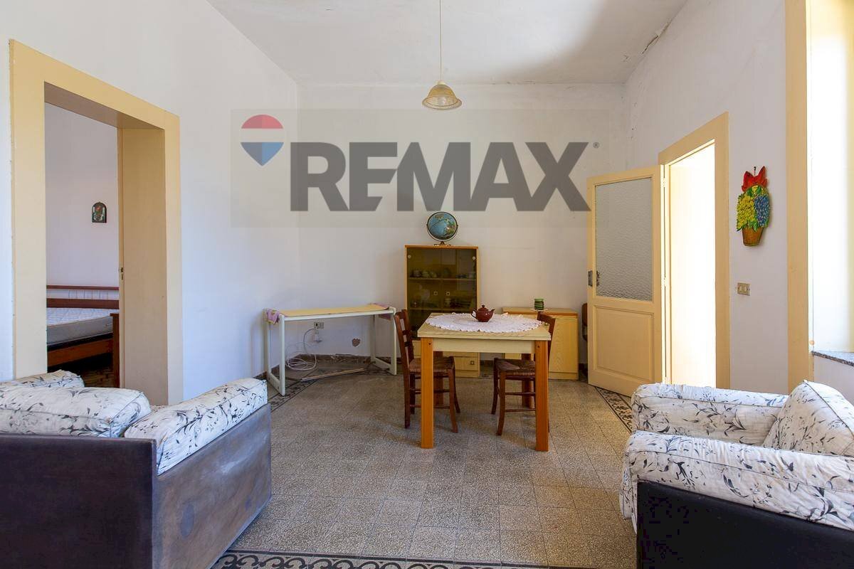 Sala da pranzo - Appartamento san giuseppe calasanzio
 
80, Villafranca Tirrena - planimetria 1