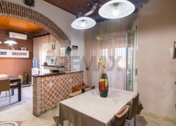 Sala da pranzo - Appartamento Via Enrico Fermi
8, Catania - foto 10