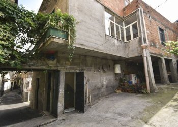 Casa all\'aperto - Casa indipendente Vico Felice
 
18, Paterno - foto 7