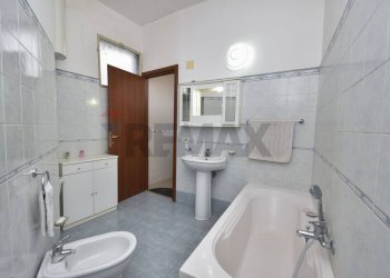 Bagno - Casa indipendente Vico Felice
 
18, Paterno - foto 26