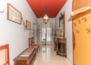 Hall / corridoio - Appartamento Via Favitta
 
16, Caltagirone - foto 18
