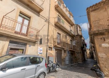 Edificio all\'aperto - Appartamento Via Favitta
 
16, Caltagirone - foto 30