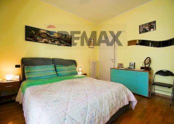 Camera / camera da letto - Appartamento via Milano
 
91, Garbagnate Milanese - foto 12