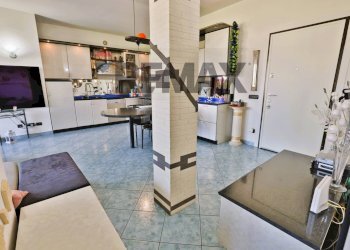 Cucina - Appartamento via Giovanni De Medici
 
61, Cesano Maderno - foto 12