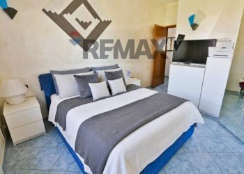 Camera / camera da letto - Appartamento via Giovanni De Medici
 
61, Cesano Maderno - foto 13