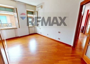 Stanza vuota - Appartamento Via Galileo Galilei
 
11, Pioltello - foto 14