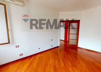 Stanza vuota - Appartamento Via Galileo Galilei
 
11, Pioltello - foto 16