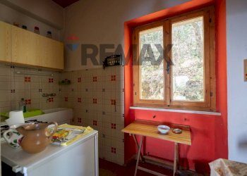Cucina - Casa indipendente San Bartolo
 
7A, Serra San Quirico - foto 10