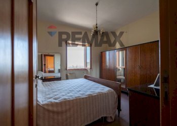 Camera / camera da letto - Casa indipendente San Bartolo
 
7A, Serra San Quirico - foto 14