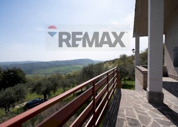 Balcone - Casa indipendente San Bartolo
 
7A, Serra San Quirico - foto 38