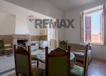 Sala da pranzo - Appartamento Via Cesare Battisti
 
14, Cupramontana - foto 5