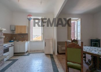 Cucina - Appartamento Via Cesare Battisti
 
14, Cupramontana - foto 9