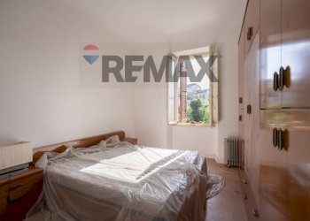 Camera / camera da letto - Appartamento Via Cesare Battisti
 
14, Cupramontana - foto 12