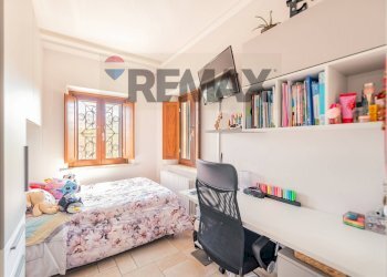 Camera / camera da letto - Casa semi indipendente Via Tufo, Rosora - foto 4