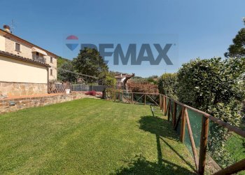 Giardino - Casa semi indipendente Via Tufo, Rosora - foto 16