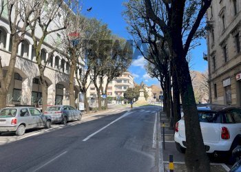 Edificio all\'aperto - Locale Commerciale Via Cacciatori Delle Alpi, Perugia - foto 13