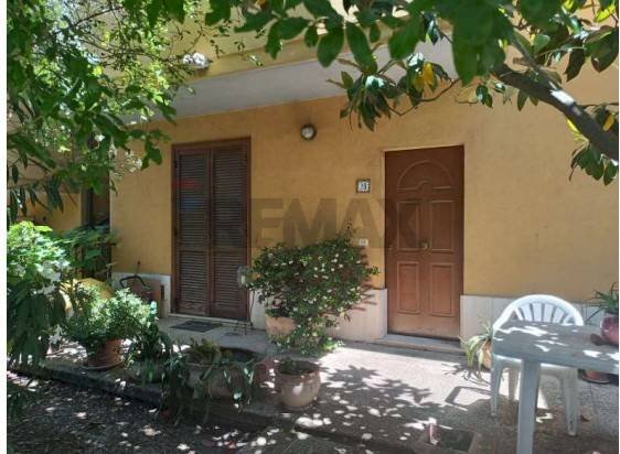 Casa all\'aperto - Villa a Schiera Via Caserino
 
2/B, Magione - foto 3