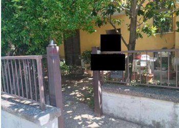 Edificio all\'aperto - Villa a Schiera Via Caserino
 
2/B, Magione - foto 2