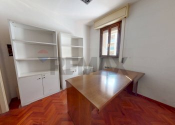 Camera - Appartamento via Sicilia
 
39, Perugia - foto 12