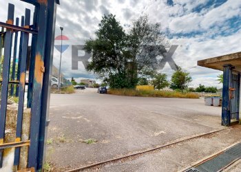 Casa all\'aperto - Capannone Strada Delle Fratte
 
2/C, Perugia - foto 7