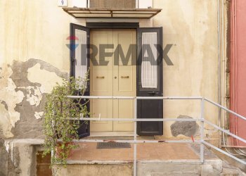 Terrazza - Three-room apartment Via Scalpellini
 
9, Catania - photo 1