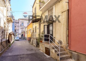 Edificio all\'aperto - Three-room apartment Via Scalpellini
 
9, Catania - photo 20