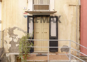 Edificio all\'aperto - Three-room apartment Via Scalpellini
 
9, Catania - photo 22