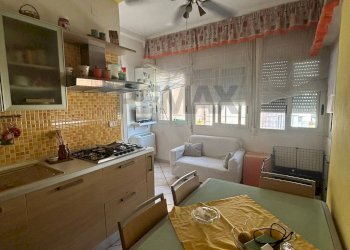 Sala da pranzo - Appartamento VIALE AUTONOMIA
 
77, Caltagirone - foto 2