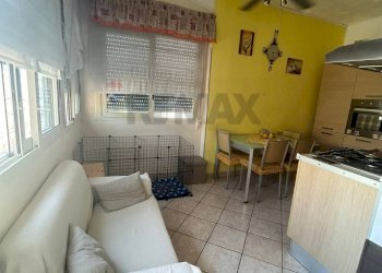 Sala da pranzo - Appartamento VIALE AUTONOMIA
 
77, Caltagirone - foto 4