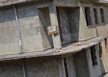 Edificio all\'aperto - Rustico Via Toniolo
 
snc, Mirabella Imbaccari - foto 2