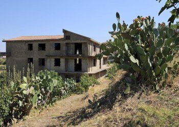 Casa all\'aperto - Rustico Via Toniolo
 
snc, Mirabella Imbaccari - foto 5