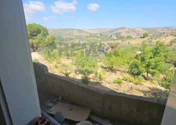 Balcone - Rustico Via Toniolo
 
snc, Mirabella Imbaccari - foto 10