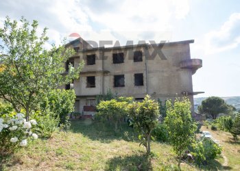 Casa all\'aperto - Rustic Via Toniolo
 
snc, Mirabella Imbaccari - photo 21